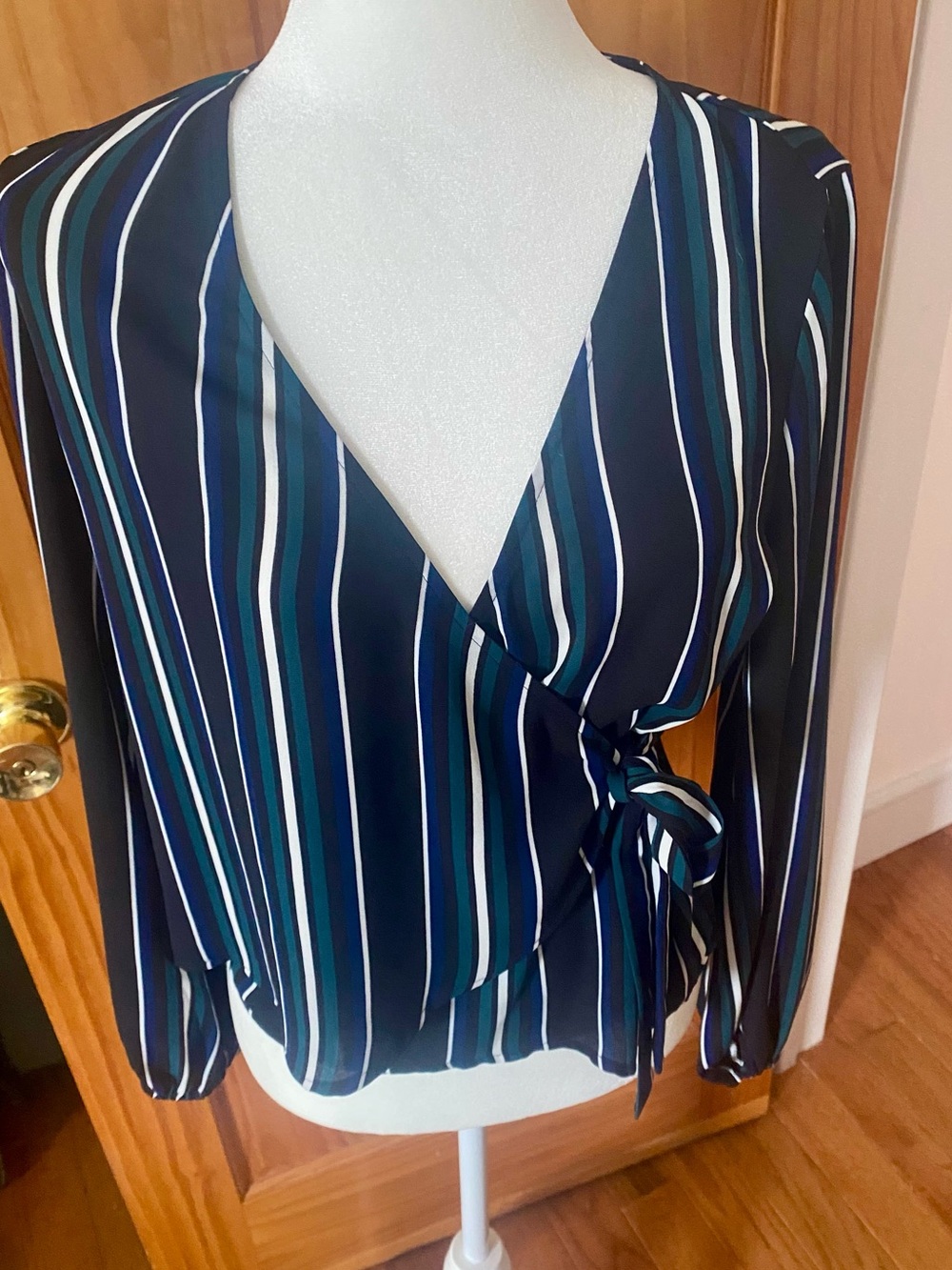 Express Striped Wrap Blouse Small Teal Navy Tie Waist Long Sleeve Workwear